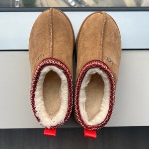 Ugg Tazz platform slippers in chestnut